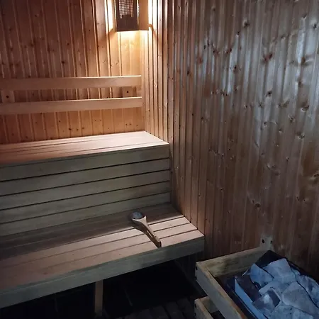 Апартамент Mountain Nest Pirin *